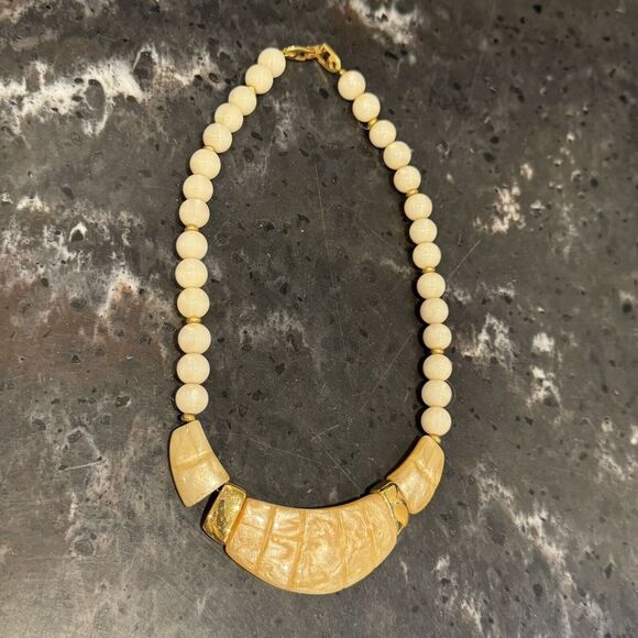 Napier Jewelry - Vintage 16" Napier Ivory & Gold Tone Bib Choker Necklace w/ Round Ivory Beads